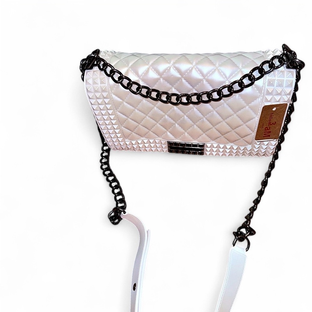 NWT Hello 3AM White “Quilted” Chain Bag